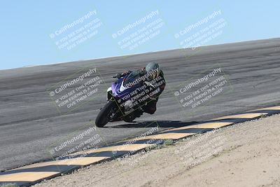 media/Oct-13-2025-Moto Forza (Mon) [[a66d839500]]/4-C Group/Session 2 (Bowl)/